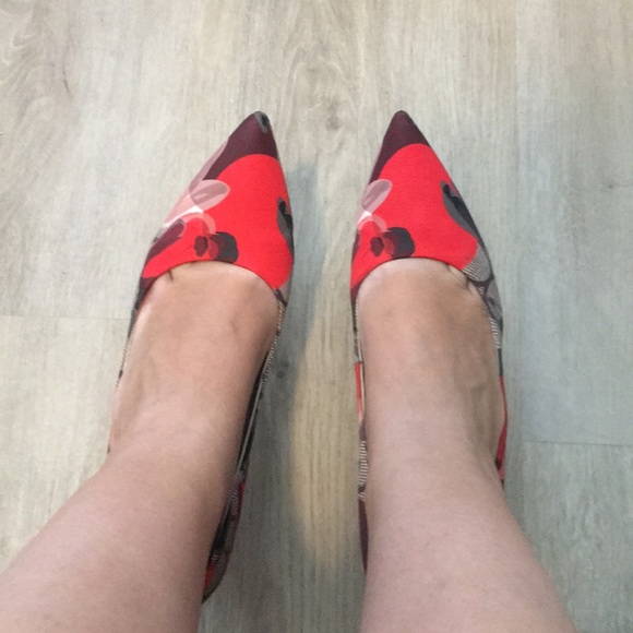 Nine West pumps - Picture 2 of 8